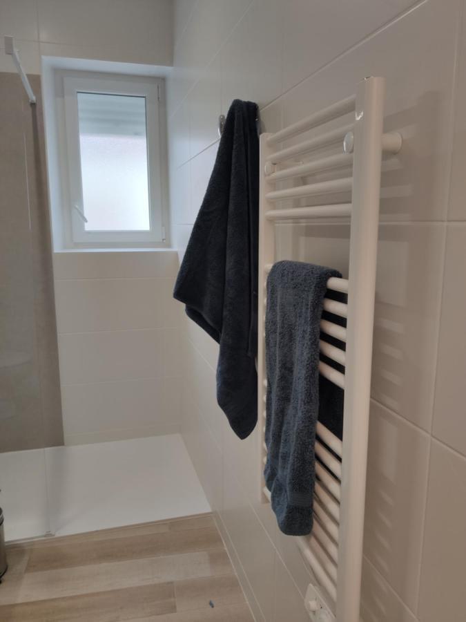 Au Grenier De Pauline Apartamento La Gaubretiere Exterior foto